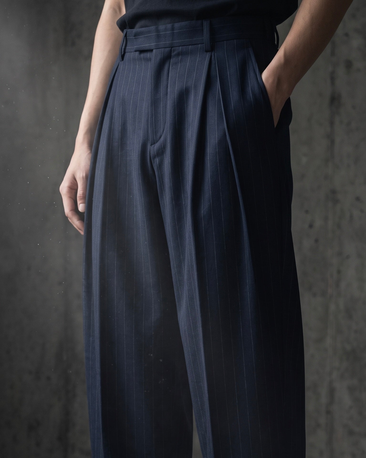 EW Pleated Pants - Navy