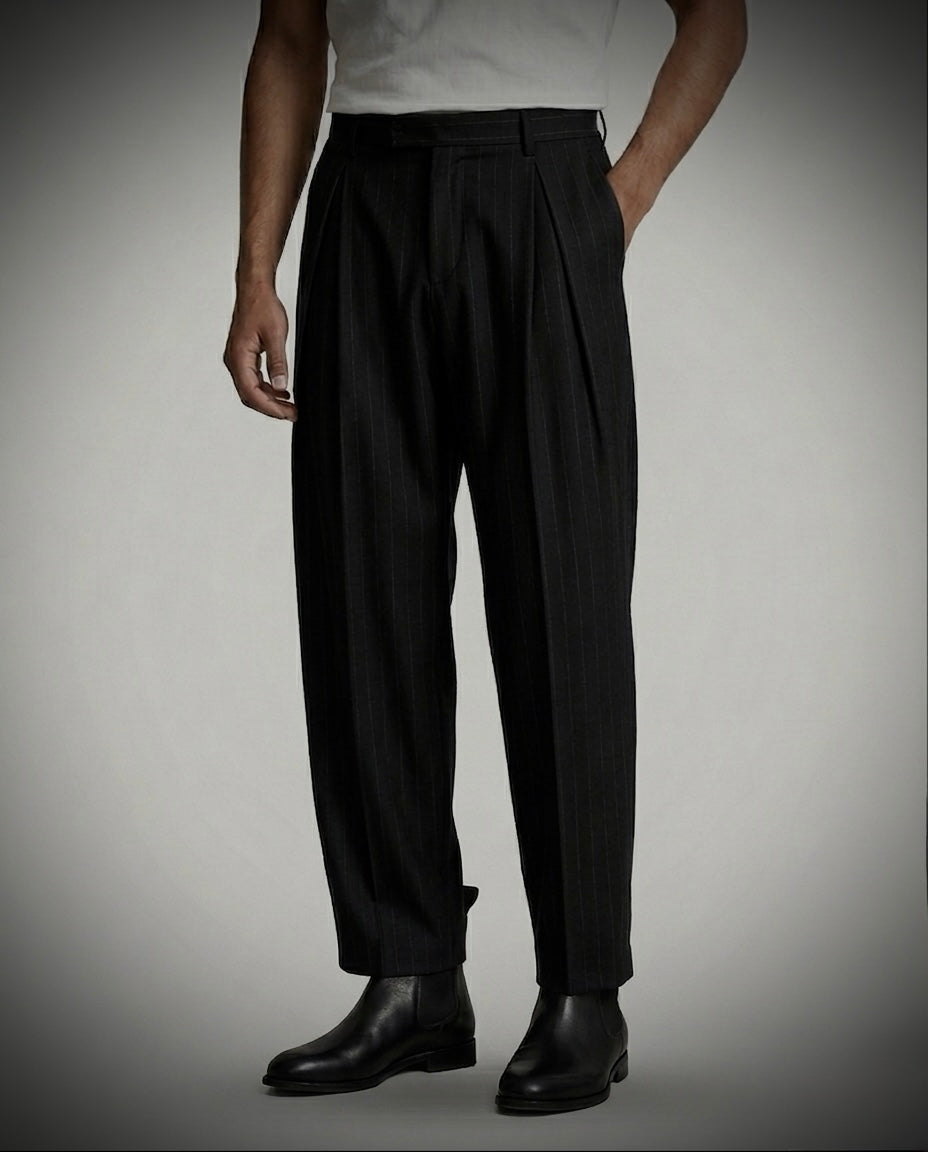 EW Pleated Pants — Black